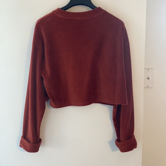 Altar’d State Sweater - Picture 7 of 10